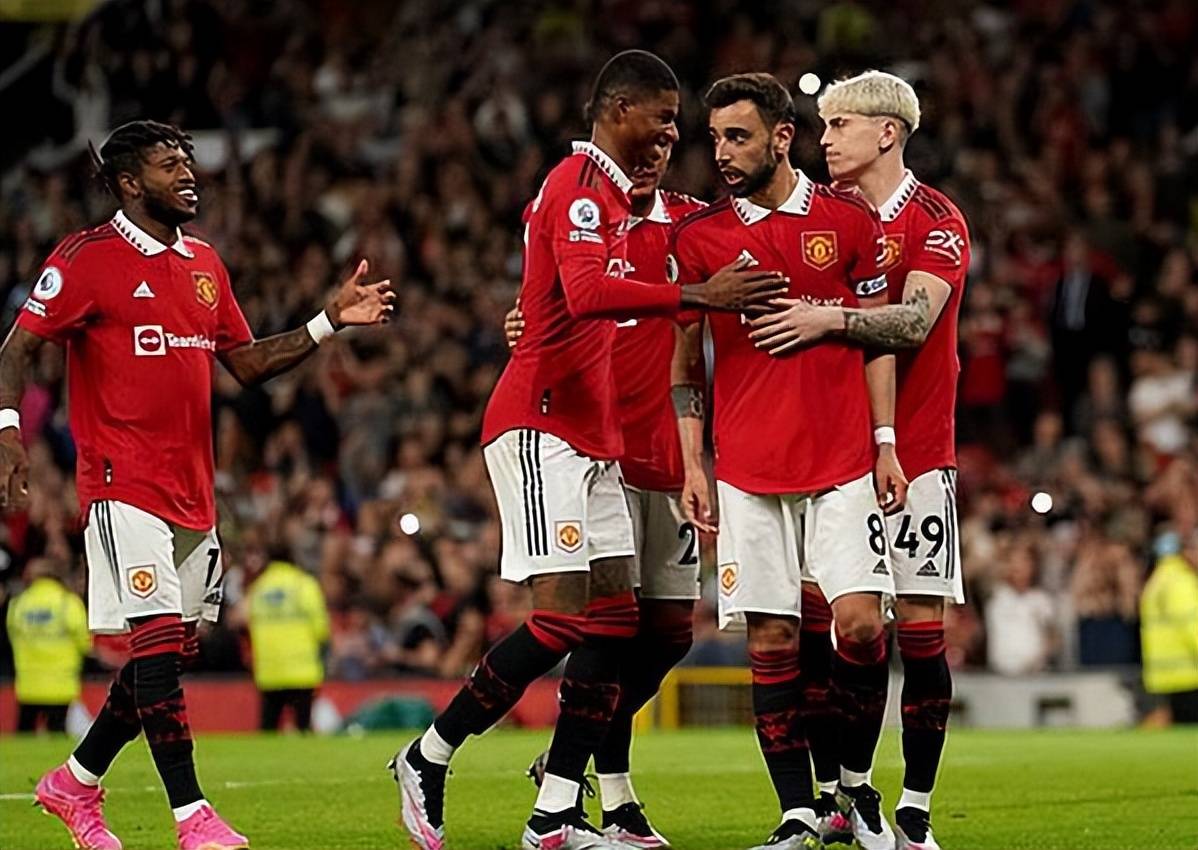 包含窗口期足总杯传出新动向，莱比锡主帅复盘，管理层表态——话题不断，细节决定成败的词条