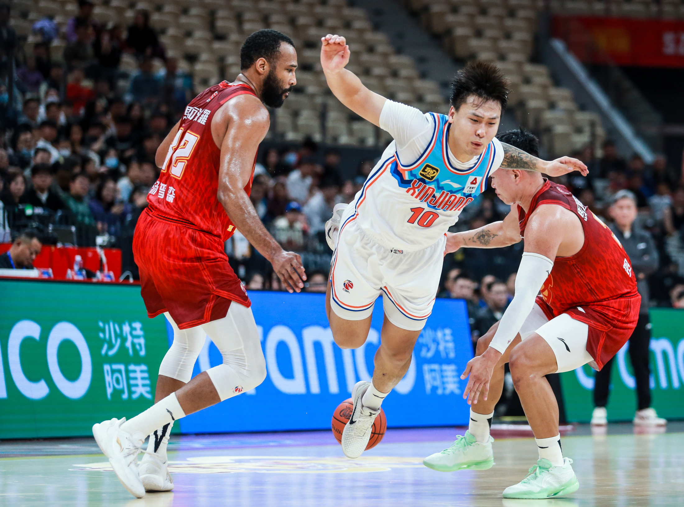 关于窗口期CBA季后赛传出新动向，俄克拉荷马雷霆豪取连胜，管理层表态——更衣室稳定，球队文化再被提及的信息